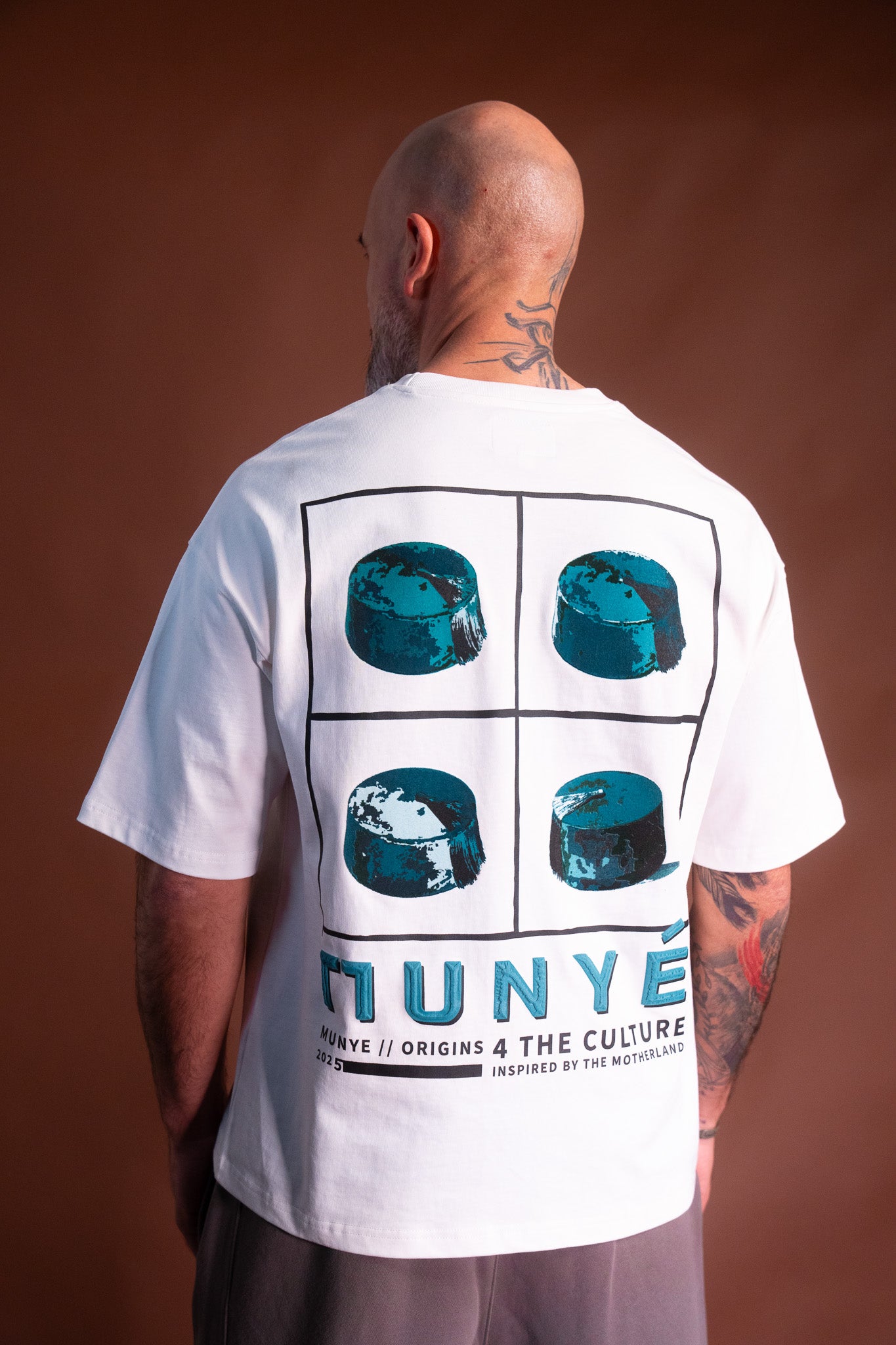 MUNYÉ Carboush Tee - White